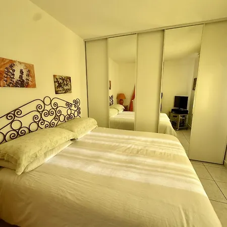 Apartman 2 Steps From Ile-rousse *