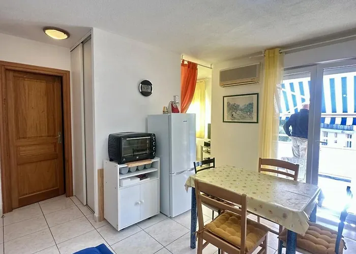 2 Steps From Ile-rousse Appartamento